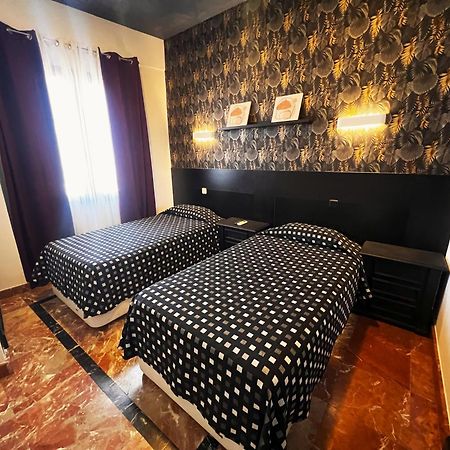 Apartamentos El Tiempo Мадрид Екстер'єр фото