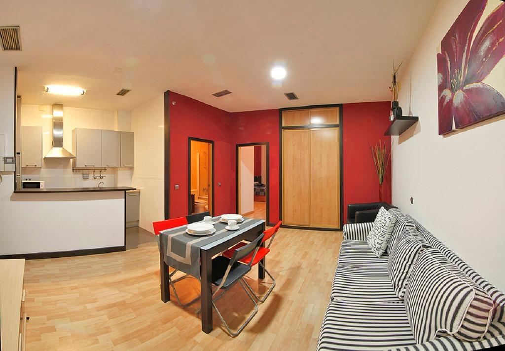 Apartamentos El Tiempo Мадрид Екстер'єр фото