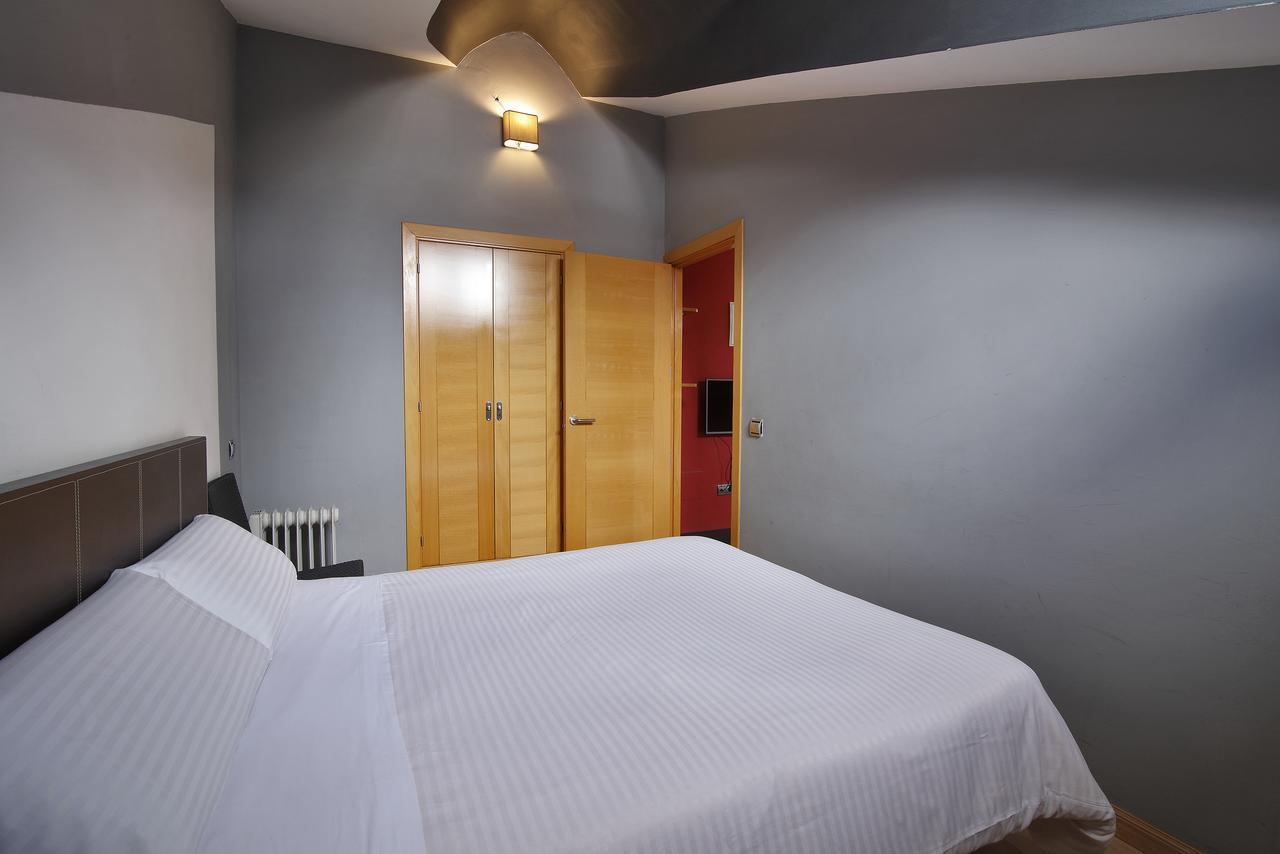 Apartamentos El Tiempo Мадрид Екстер'єр фото